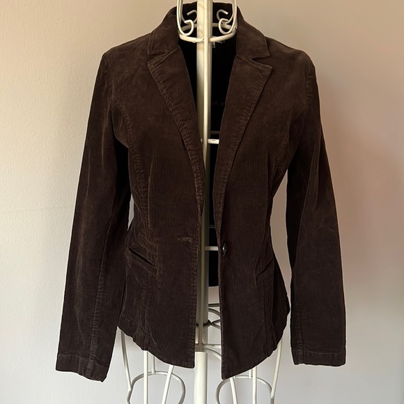 CAbi Jackets & Blazers - Cabi Corduroy blazer